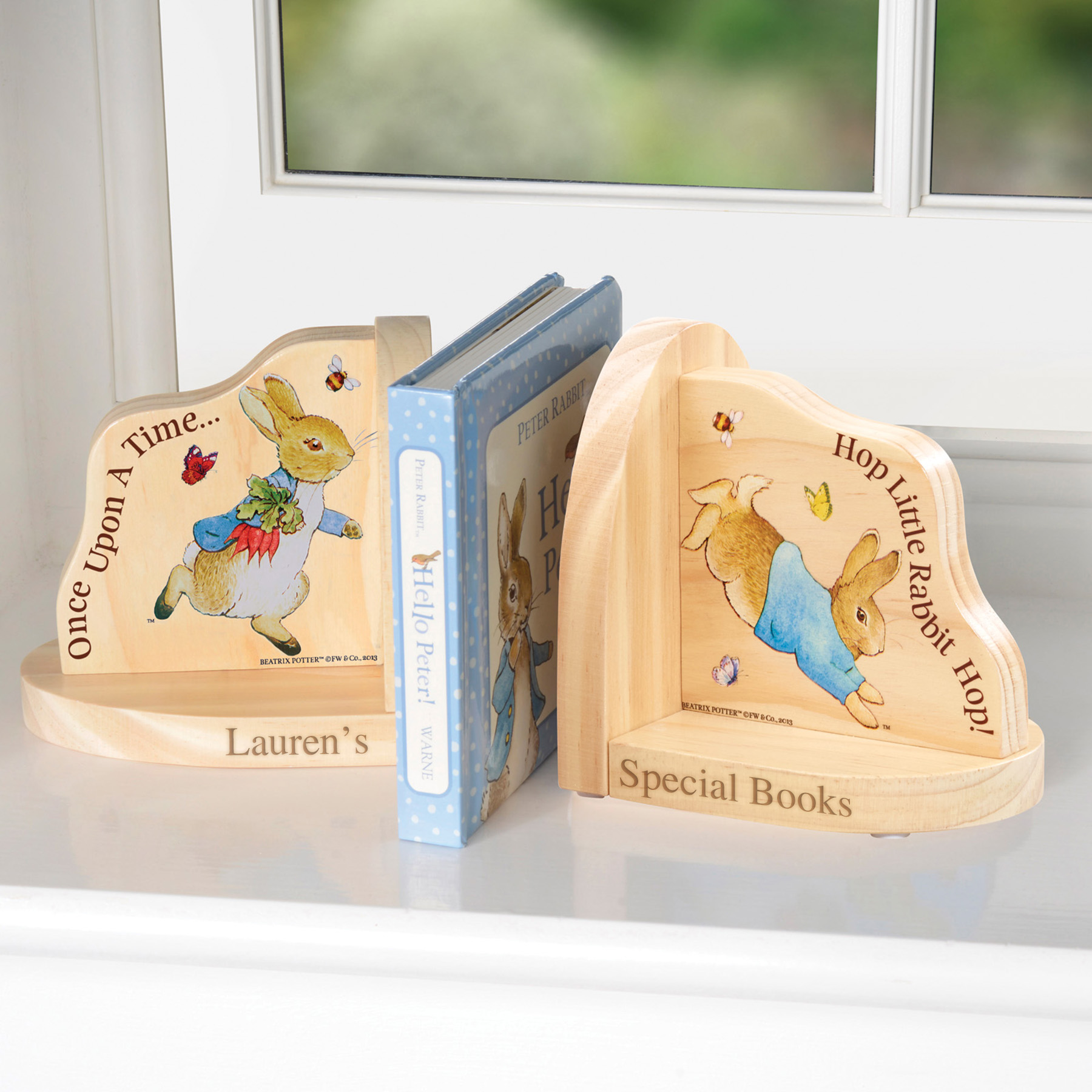4003729-Peter-Rabbit-Bookends-LS.jpg