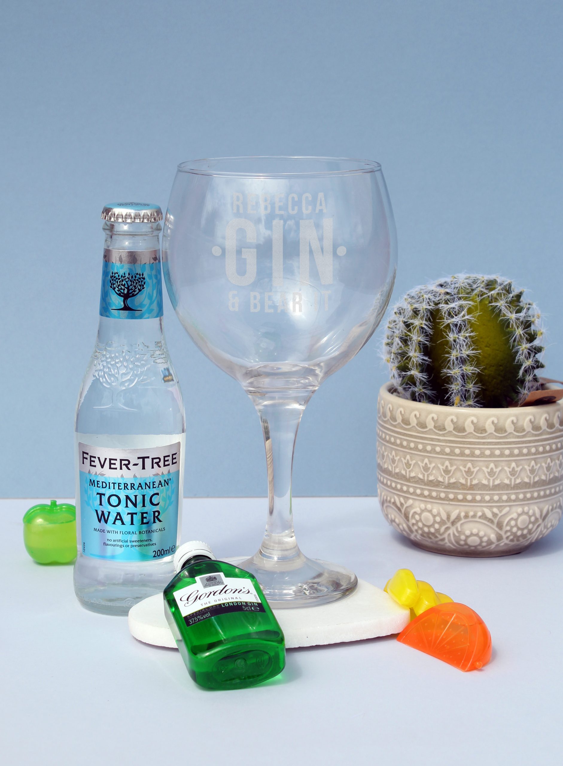 4004281-Gin-and-Bear-Balloon-It-Gift-Set-4.jpg