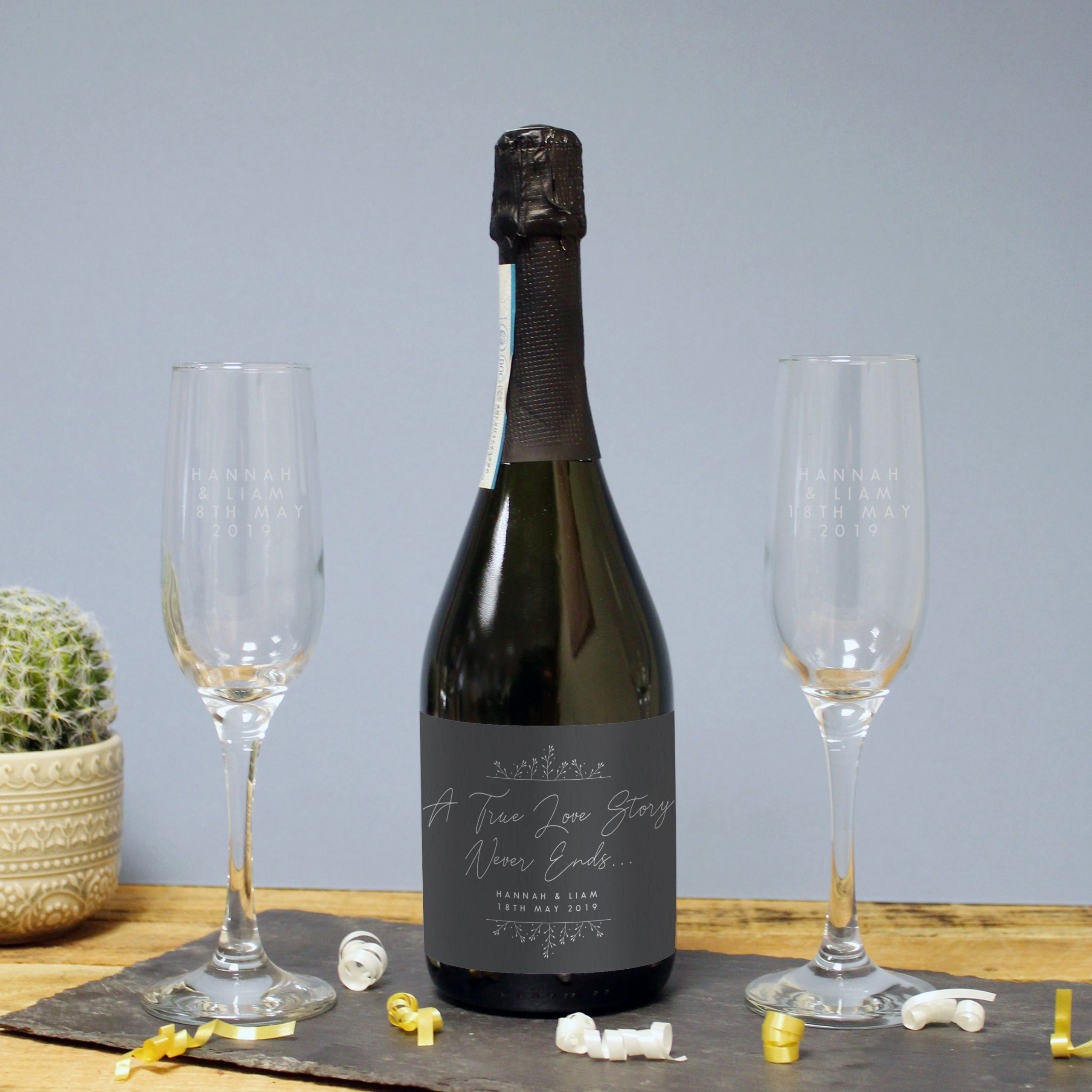 4004453-True-Love-Story-Prosecco-Gift-Set-2.jpg