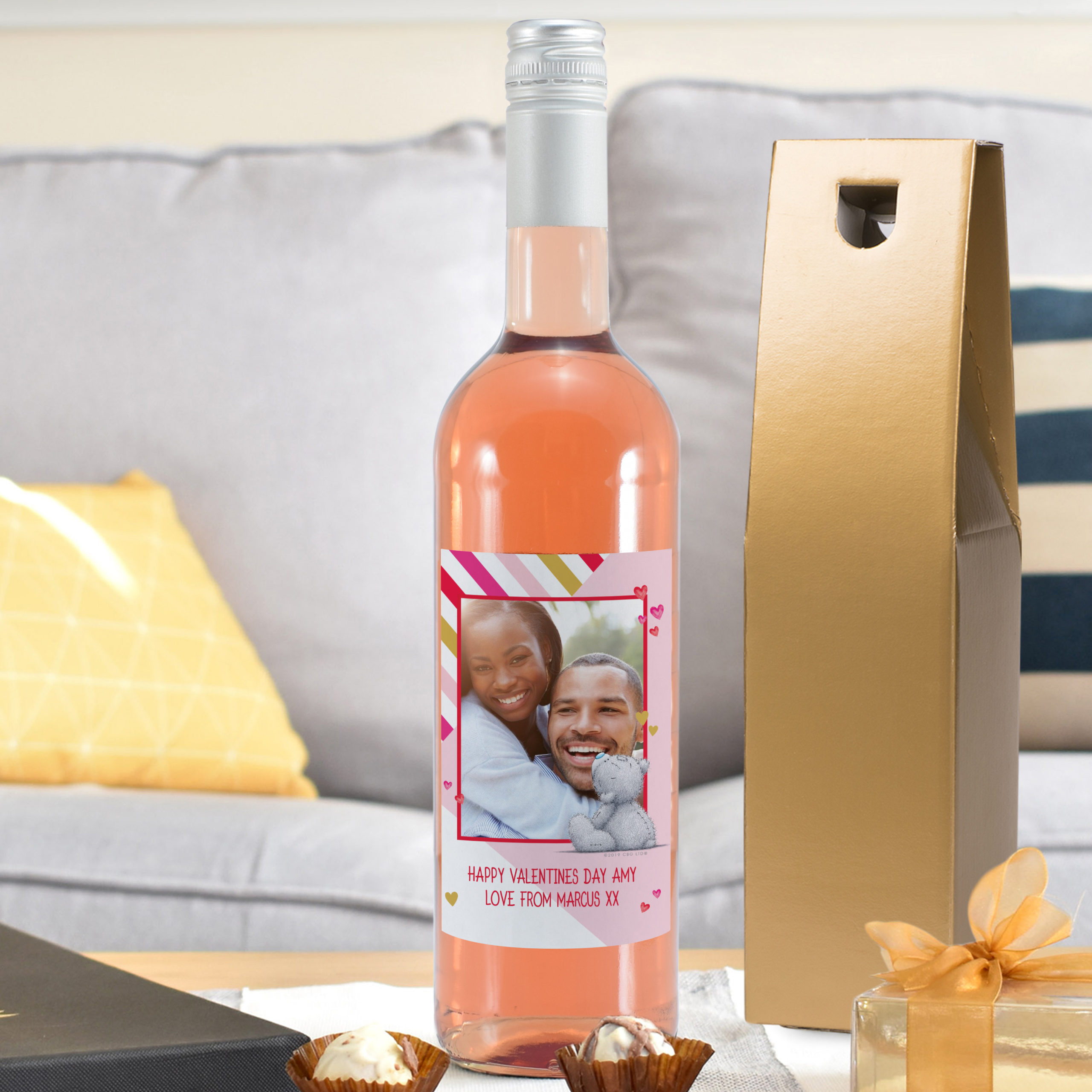 M2U046-Me-To-You-Striped-Photo-Upload-Rosé-Wine-2-scaled-1.jpg