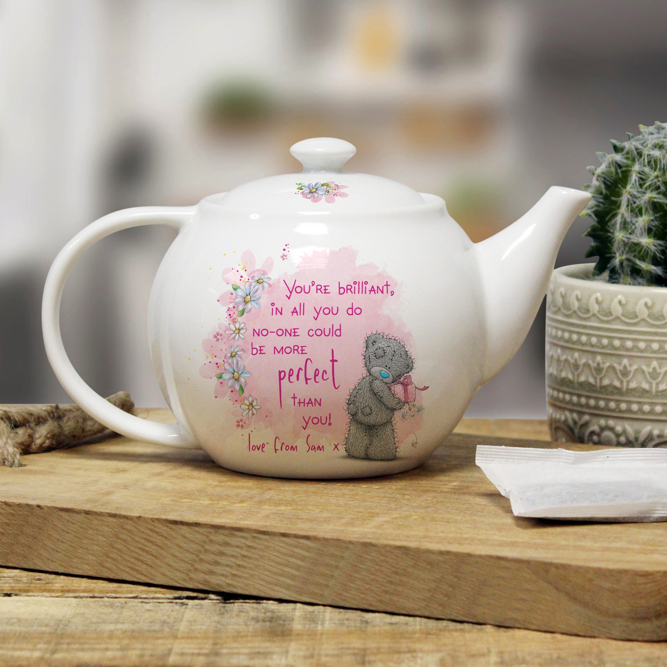 M2U059-Me-To-You-Mothers-Day-Teapot-4.jpg