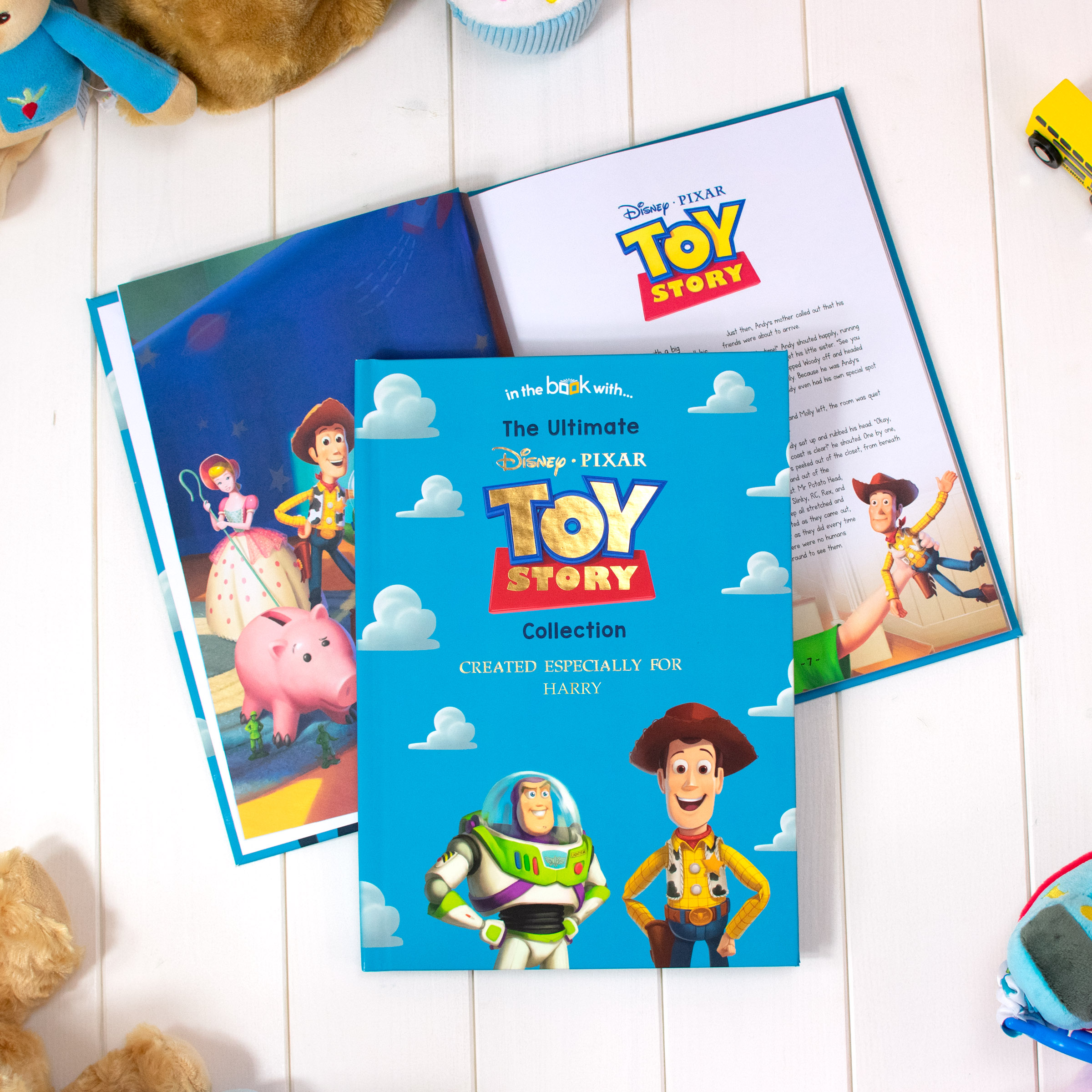 Toy-Story_Collection_Standard_cover_spread.jpg